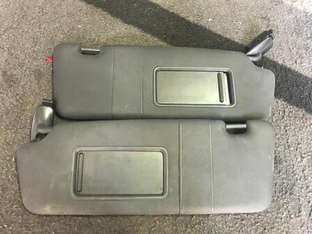 A3 8P zonneklep set zwart 8p0857551 8p0857552