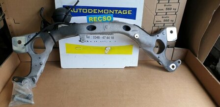 Touareg Q7 Motorsteun subframe 7L8199207A
