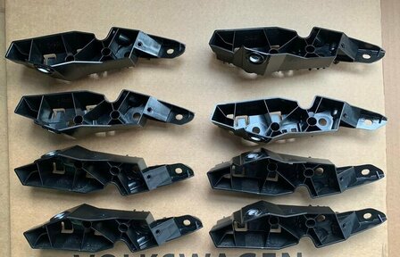 Golf 7 Facelift Bumpersteun Houder Rechts voor 5G0807050B