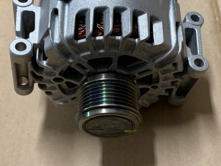 VAG Dynamo Golf Polo a3 06J903023K