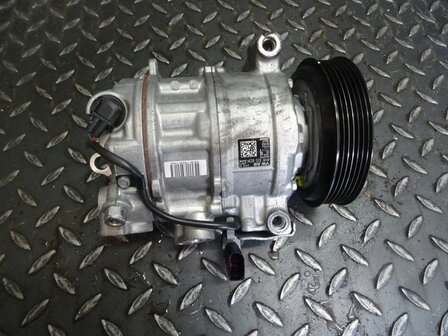 A4 A5 A6 A7 Q7 Q8 Airco Compressor 4M0820803A J L