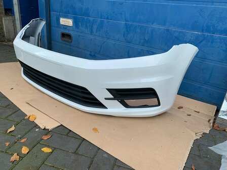Geschikt voor Caddy 2015+ voorbumper Wit LB9A