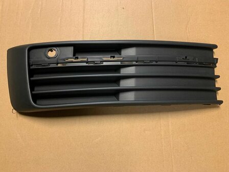 Geschikt voor Transporter 2016+ bumper rooster gat voor pdc links 7e5853683a