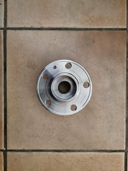 Geschikt voor Polo 2G Ibiza 6F A1 Wiellager