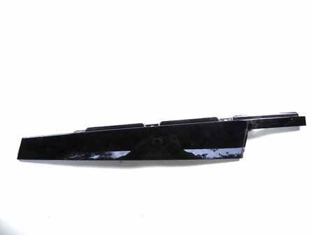 Ateca Karoq paneel voor portierruitframe links Voor 575837901B