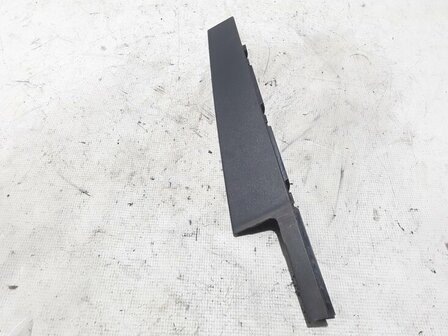 ibiza 6f paneel voor portierruitframe links achter 6f0839901c