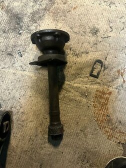 T4 Transporter ACV Steekas tussenas