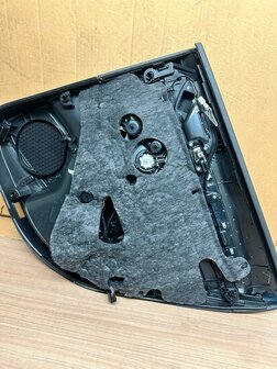 A3 8V Sportback links achter deurpaneel 8V4867305