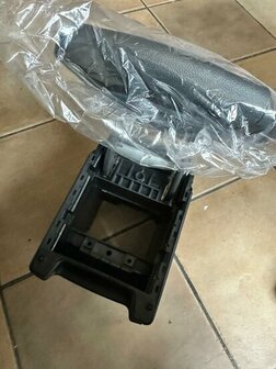 Leon Armleuning Armsteun arm steun zwart leer 5F0864207C