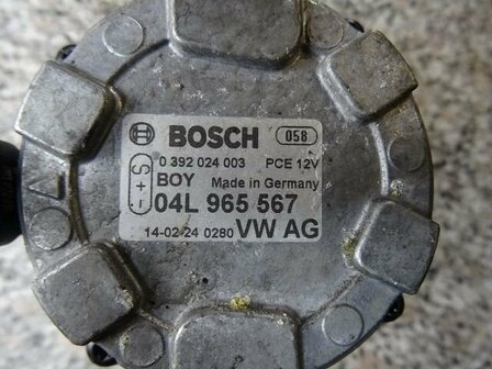 Extra Waterpomp VAG 04L965567