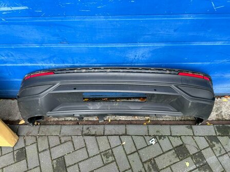 Tiguan Allspace 5NN Achterbumper onderkant pdc 5nn807521h