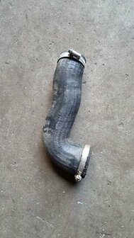 Caddy 1.6 TDI Intercooler Slang 1K0145832AC