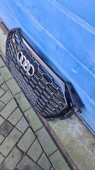 Q3 S Line Grille 83F853651B gebruikt