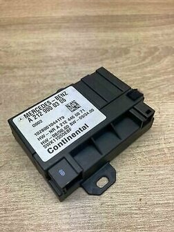 Mercedes c w204 Brandstofpomp relais met A2129000306