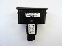 Golf 7 Leon 5F Aansluitstuk Usb 5G0035222K