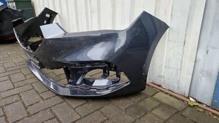 Leon 21+ Voorbumper 5FA807221