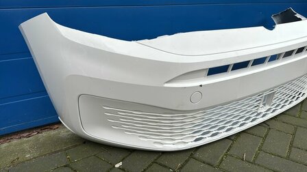 Caddy voorbumper bumper 2k7 2020+ wit Origineel Gebruikt 