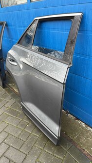 T Roc Deur Rechts achter Portier donker grijs LR7H 