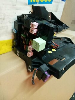 Polo 2G zekering kast 2q0941395