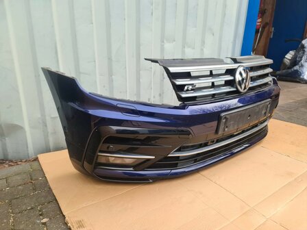 Tiguan R Line Voorbumper 6x pdc Atlantic Blue LC5B 5NA807221B
