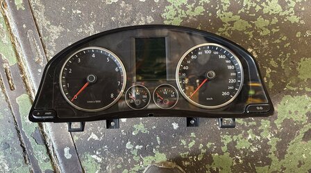 Tiguan Instrument panel 5N0920870C