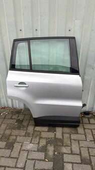 Tiguan 5N0 Portier Rechts Achter Zilvergrijs 