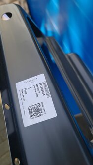 T5 T6 Snijdeel zijpaneel Rechts achter 7E1809844