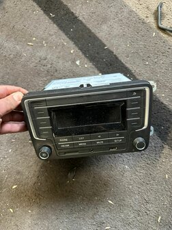Golf caddy transporter radio harman 7F0035153