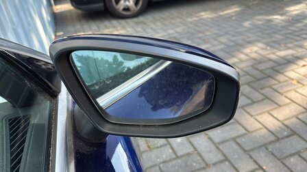 AUDI A3 8Y buiten spiegel Rechts VOOR 