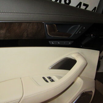 Audi A8 4H deurpaneel paneel beige LA achter compleet