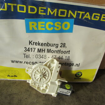 VW Caddy 4 Ruitbedieningsmotor raammotor rechts 2K5959702A