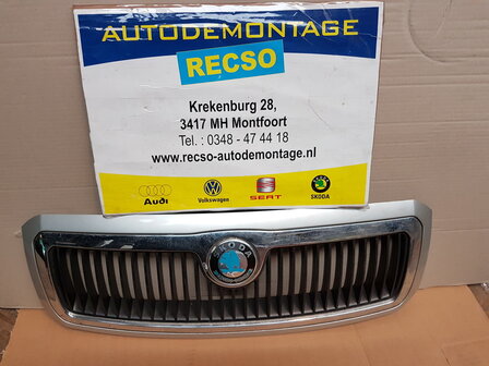 Skoda Fabia 6Y Grill 1999 2004 6Y0853668