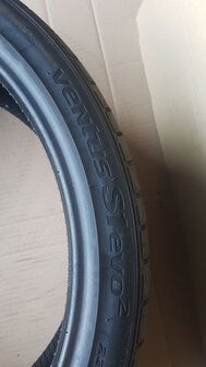 1X HanKook Ventus S1 Evo Band Banden Nieuw 235 35 R20 92Y XL