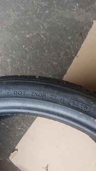 1X HanKook Ventus S1 Evo Band Banden Nieuw 235 35 R20 92Y XL