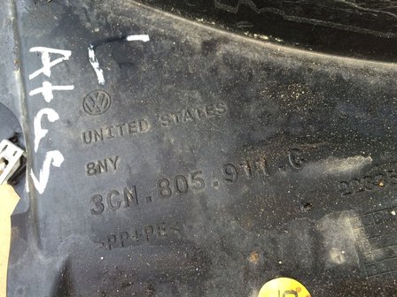 VW Atlas copmleet Modderkuip Wielkuip links 3CN805911C