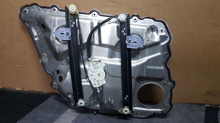Audi A8 S8 4E Ruitmechaniek bediening Rechts Achter 8E0839850A