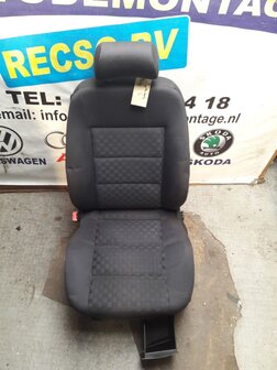 Audi A6 2002 interieur stoel LB088110613M