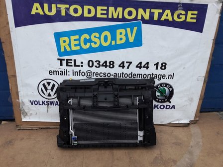 VW Beetle 2.0 TDI Front met koelers 5C5805588AD 5K0121251S 5C0121251L