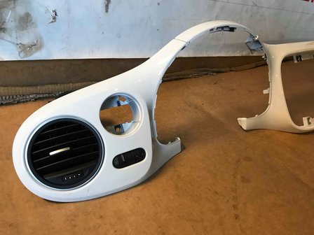 VW Beetle interieur lijsten 5C1858366K