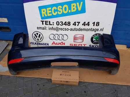 VW Touran 2011   Achterbumper Bumper blauw LH5X 4x PDC