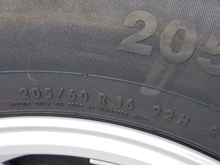 VW Polo 6R 6C 2G 9N3 Velgen Zomerset Continental Nieuw 205/60 R16