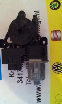 VW Golf 7 A3 Seat ruiten ruit motor rechts  Achter 5Q0959812