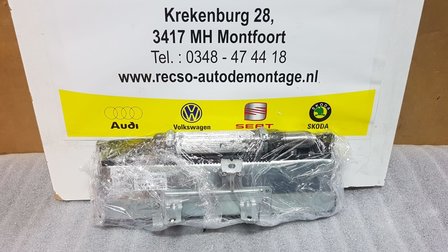 Knie Airbag Skoda SuperB 3V1880841E