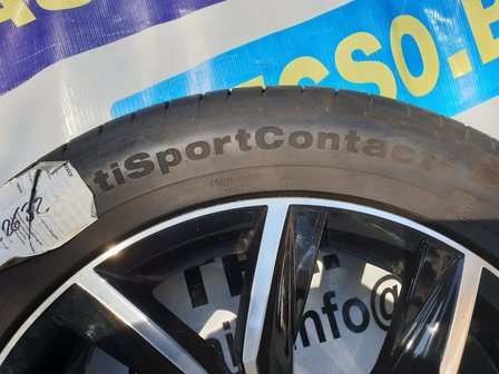 VW Tiguan 5N Nizza Velg zomer Continental 235/50/19 5NG601025F