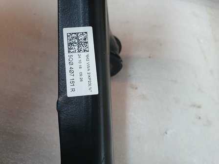 Audi A3 Draagarm steun subframe arm 5Q0407151R 5Q0407151J Links