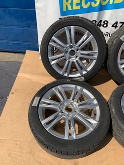 VW Golf 7 Velgen Continental Zomerset  225/45/17 5GM601025B 