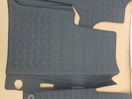 Volkswagen Crafter matten set 7C1061502 Origineel