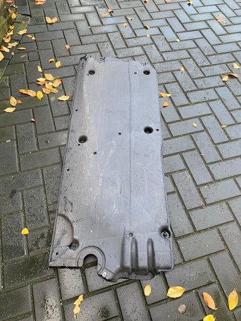 VW Polo 2G Seat Ibiza 6F Beschermplaat Bodemplaat 2Q0825201B