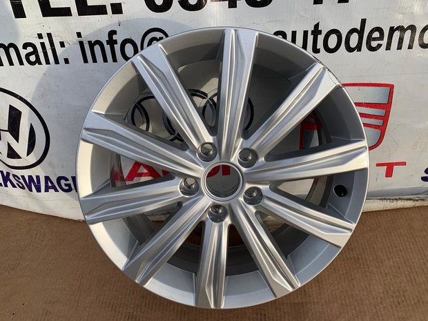 VW Touran 5T Stockholm Velg 17 inch 5TA601025J 