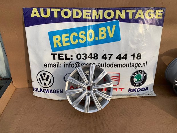 VW Touran 5T Stockholm Velg 17 inch 5TA601025J 